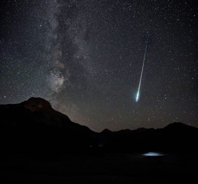 Meteor Shower Monday? Sky news from "Cosmic" Joe Jordan