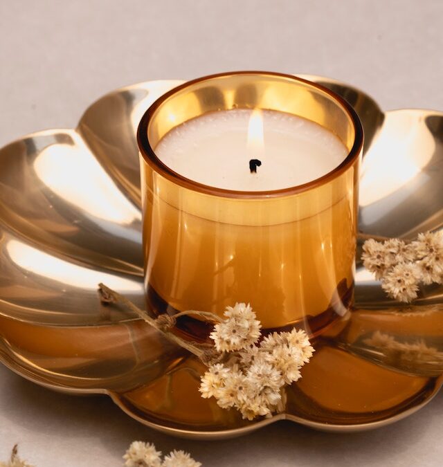 Joseph Knighton – Love Follows