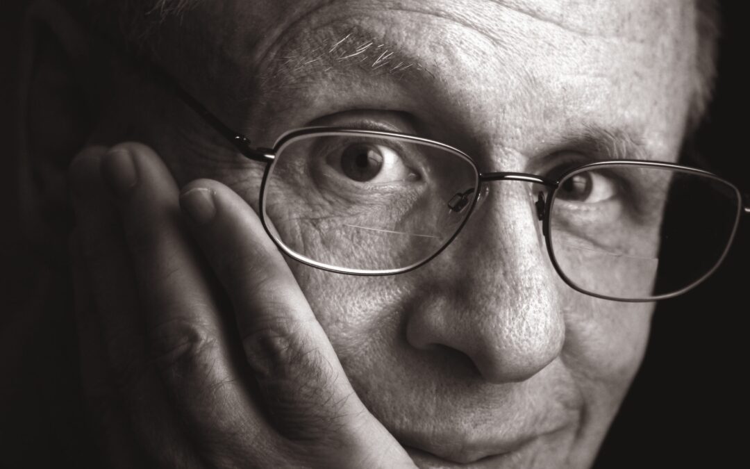 Warnings: The Holocaust, Ukraine, and Endangered American Democracy