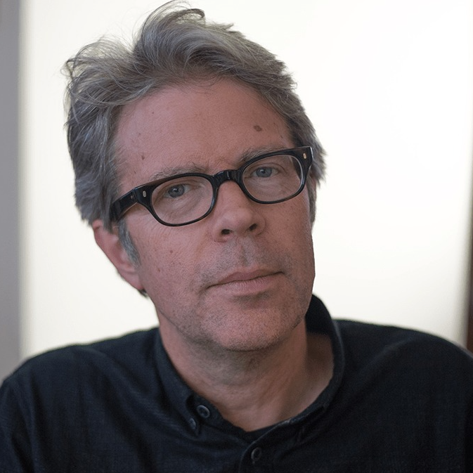 Image for display with article titled CLATTER OF PLATTERS (With Jonathan Franzen)