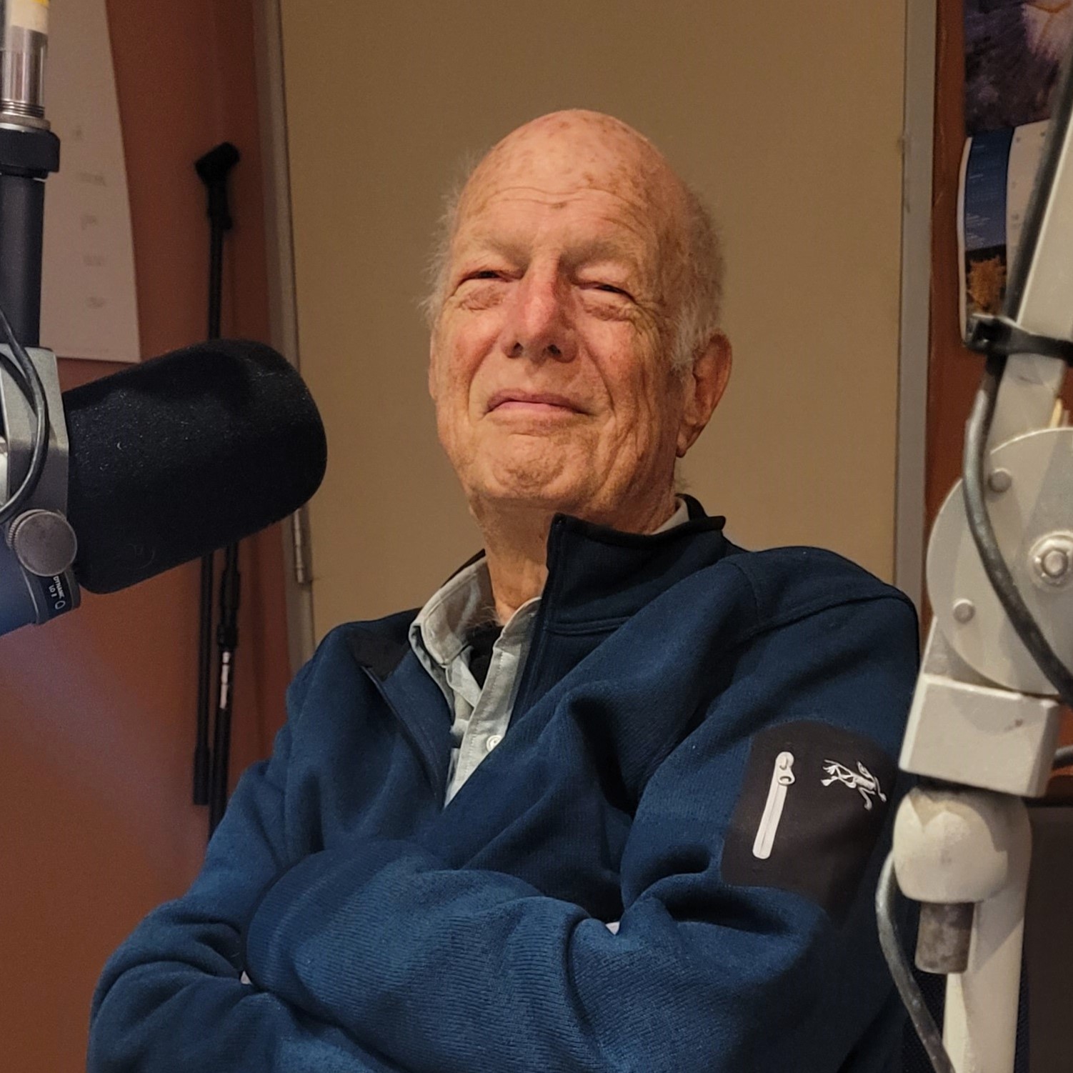 Richard Hodge, retired lawyer and judge, shares stories from courtroom battles, contracts, mediations, and life lessons